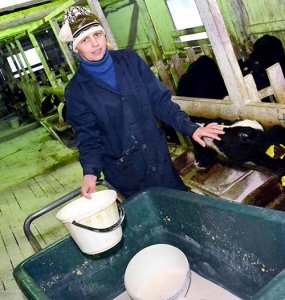 Наталья Разумчик несёт ответственность за подопечных на ферме в УП "Титово"