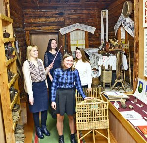 Дисненские школьники изучают историю своего края