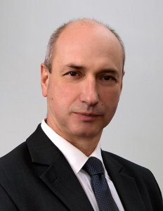 Приём граждан и "прямую линию" в Миорах проведёт депутат Владимир Матвеев