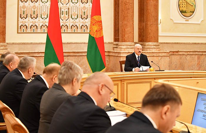 Александр Лукашенко повторил свое требование: сельское хозяйство Витебской области нужно существенно модернизировать