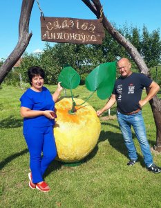 Агроусадьба «Антоновка» в селе Милашово: интересный декор, яблоневый сад и сосновый бор
