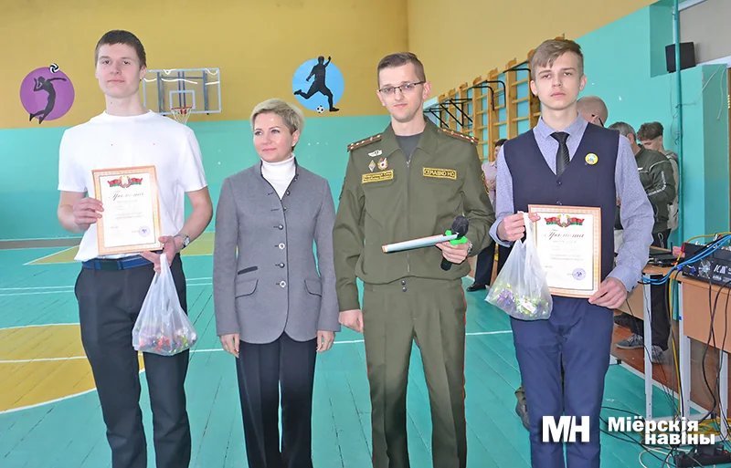 23 февраля "Школой будущего солдата" отметили в Миорской СШ № 3