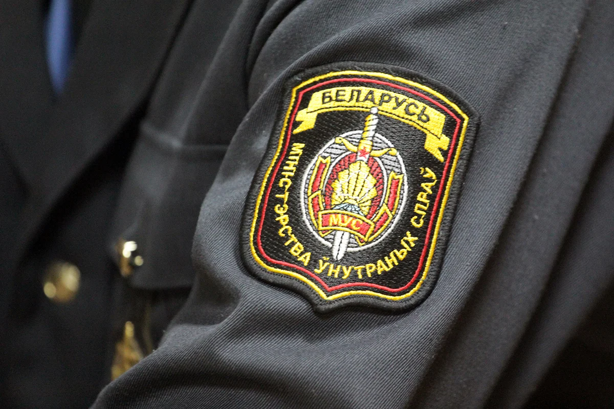  В Беларуси задерживают подростков, которые хотят выиграть квартиру в конкурсе от Mellstroy, но нарушают закон